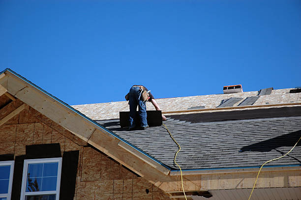 Best Roof Gutter Cleaning  in Deschutes River Woods, OR