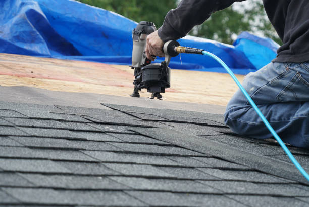 Roof Gutter Cleaning in Deschutes River Woods, OR